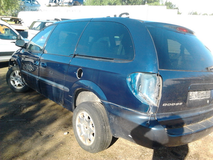 Used Car Parts Dodge GRAND CARAVAN 2002 3.3 Mechanical Minivan 4/5 d. Blue 2013-8-14